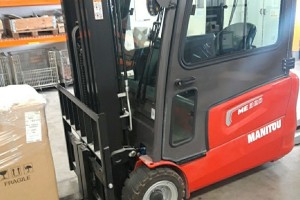 Manitou ME320