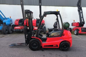 Manitou MI 25 G ST5