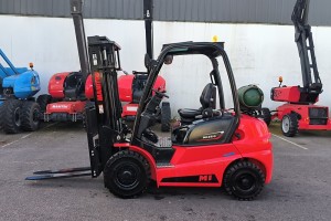 Manitou MI 25 G ST5