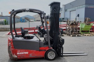 Manitou ME320