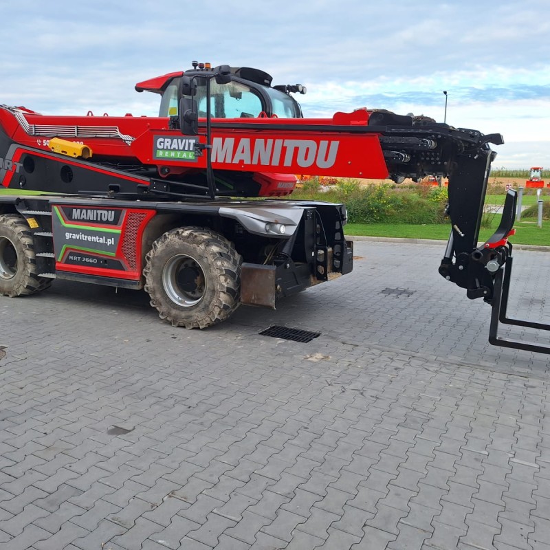 Rotating telehandler Manitou MRT 2660
