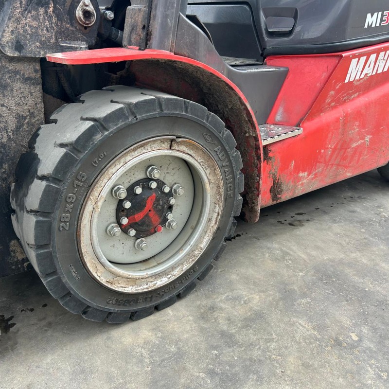 Maststapler Manitou MI 30 D