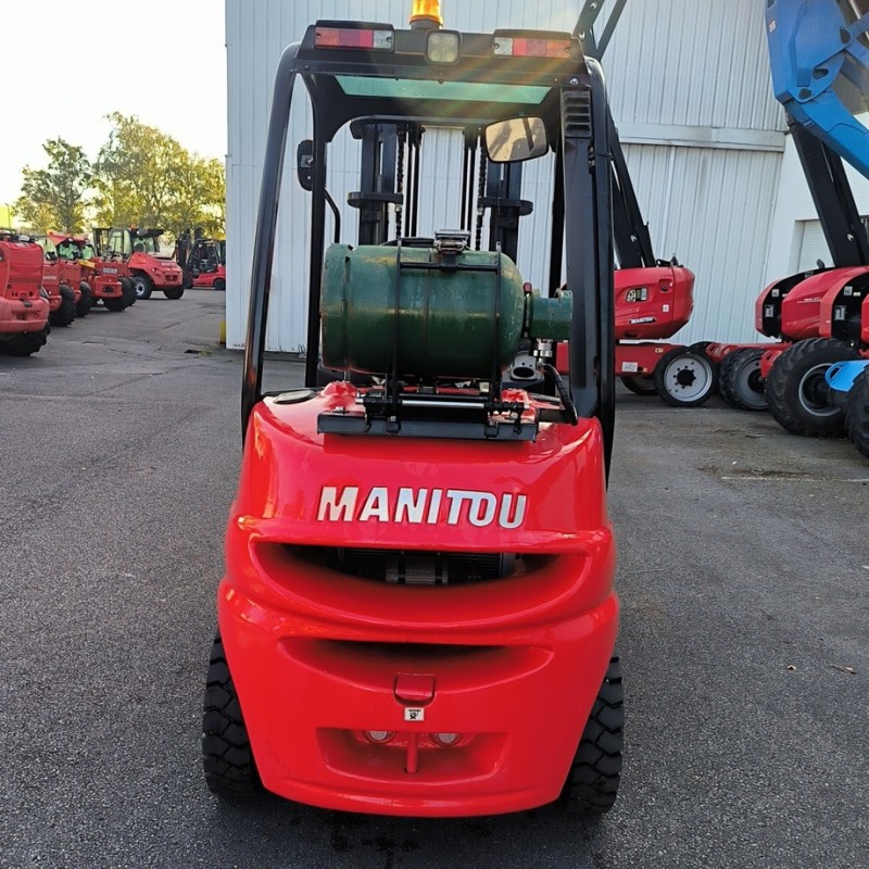 Masted forklift truck Manitou MI 25 G ST5