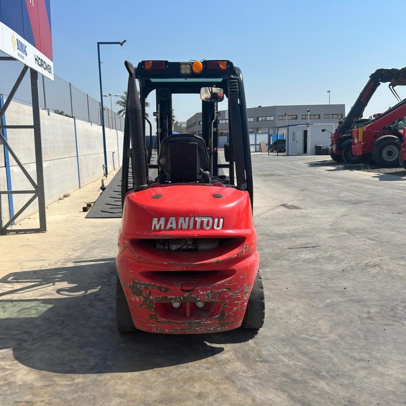 Maststapler Manitou MI 25 D ST5