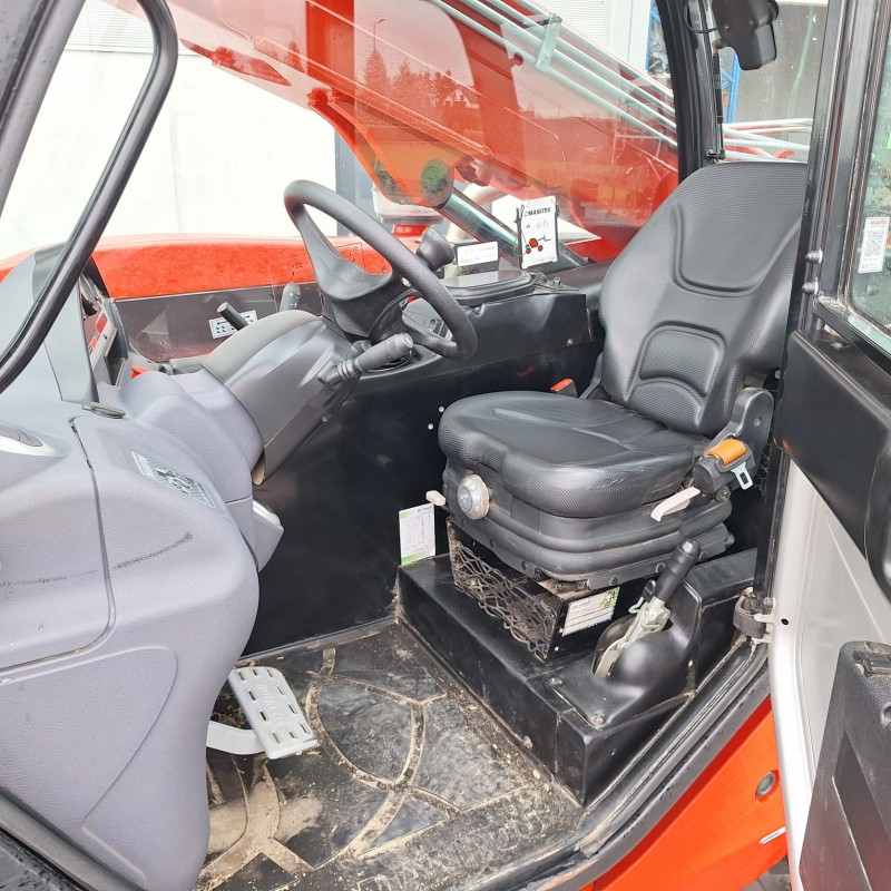 Sollevatore telescopico Manitou MT 733 Easy