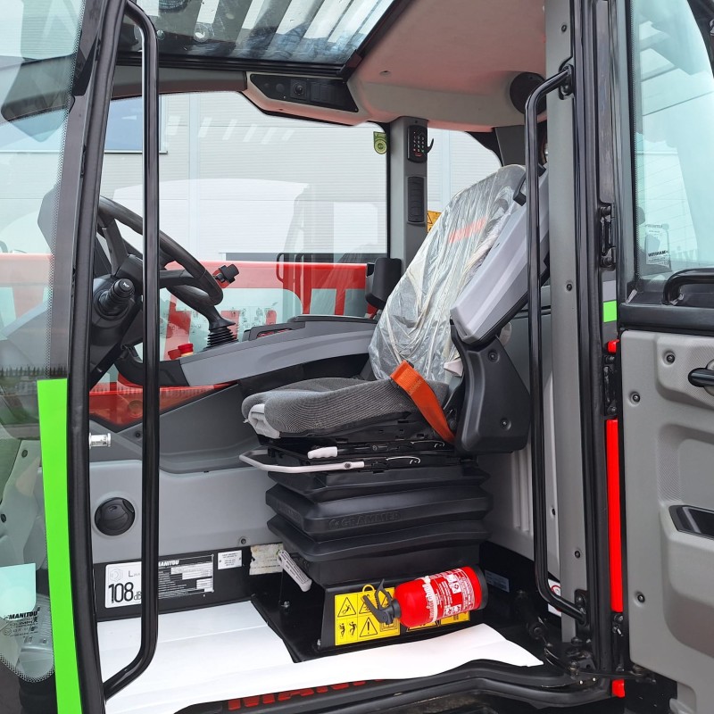 Rotating telehandler Manitou MRT 2260 VISION +