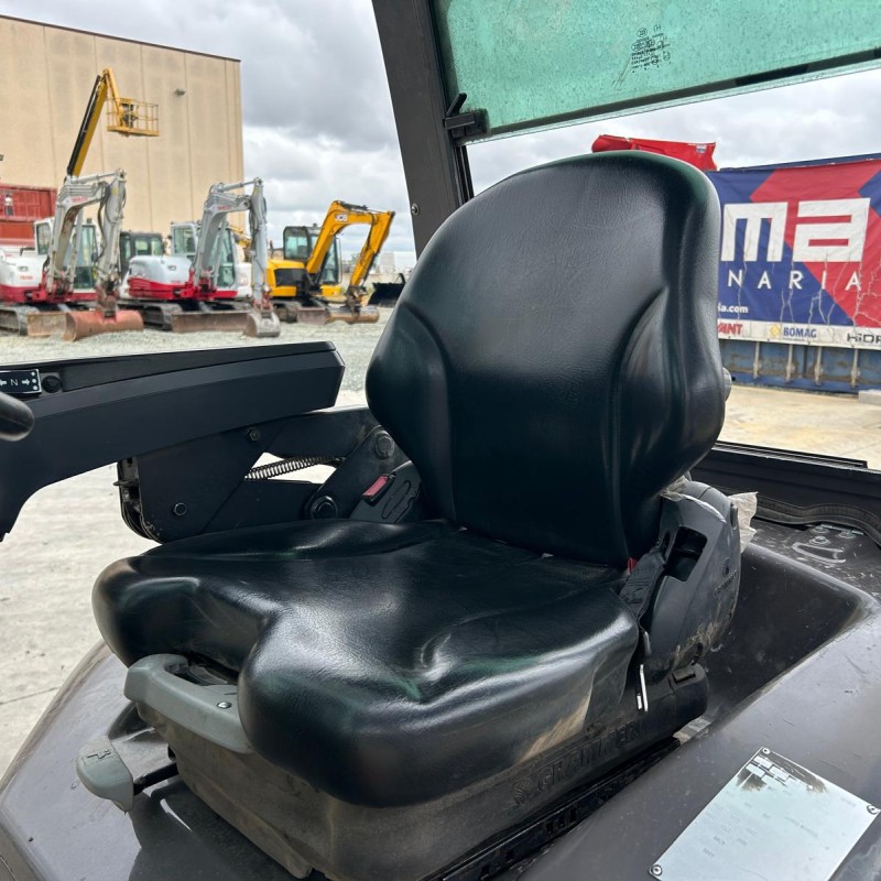 Maststapler Manitou MI 30 D