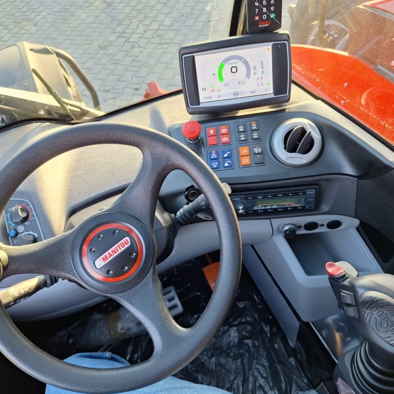 Телескопический погрузчик Manitou MLT 940 140 V+ ELITE