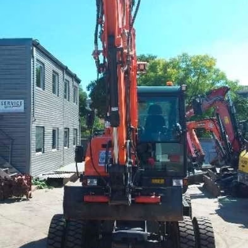 Bagger Doosan DX57 W