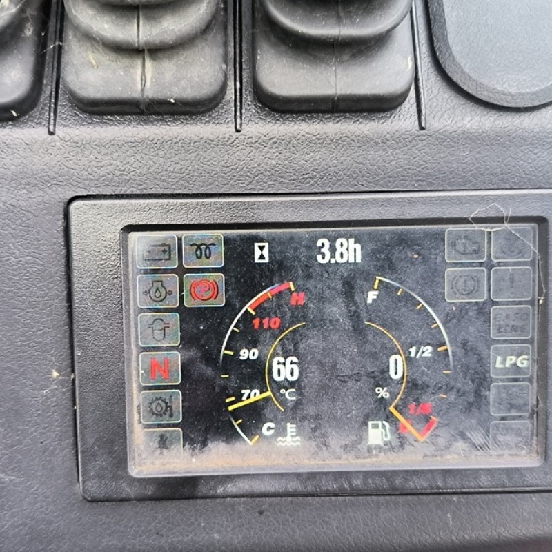 Chariot à mât Manitou MI 25 G ST5