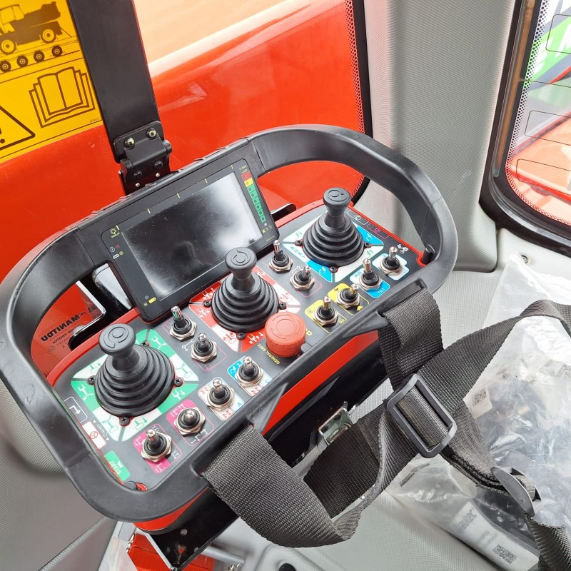 Rotating telehandler Manitou MRT 2260 VISION +