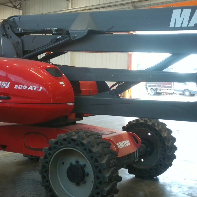 Hoogwerker Manitou 200ATJ