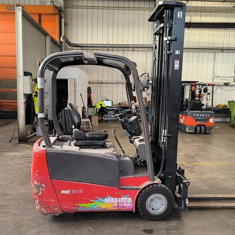 Maststapler Manitou ME316