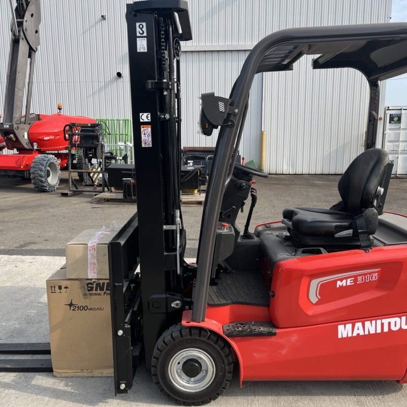 Heftruck met mast Manitou ME 316 48V S3