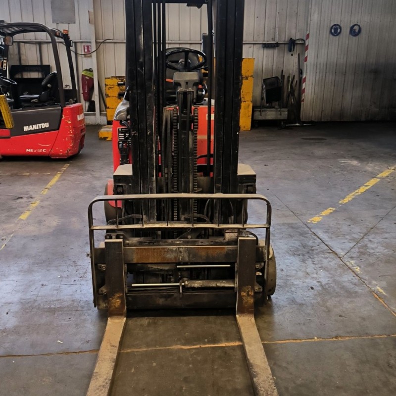 Мачтовый погрузчик Manitou EMA15