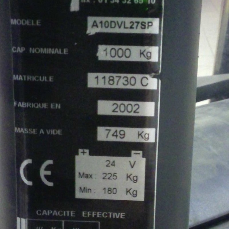 Warehouse equipment Manitou A10