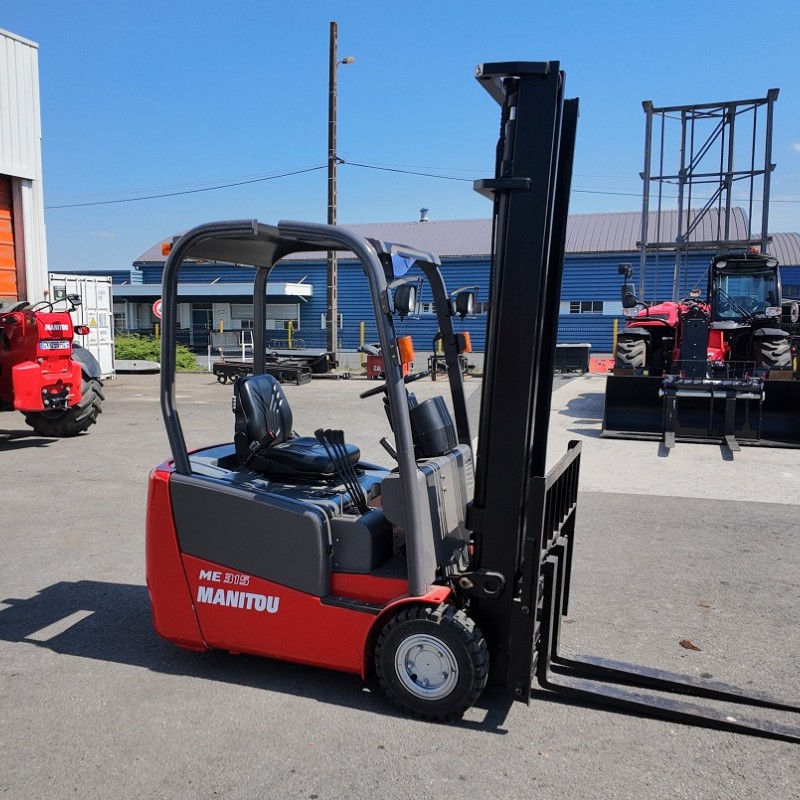 Masted forklift truck Manitou ME315