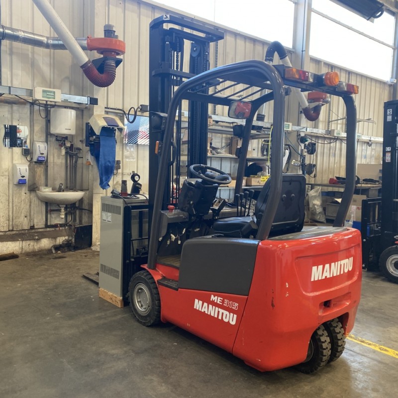 Empilhador de mastro Manitou ME315