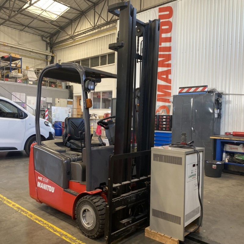 Empilhador de mastro Manitou ME315