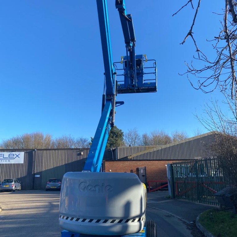 Plataforma elevatória Genie Z45-25 BI EN