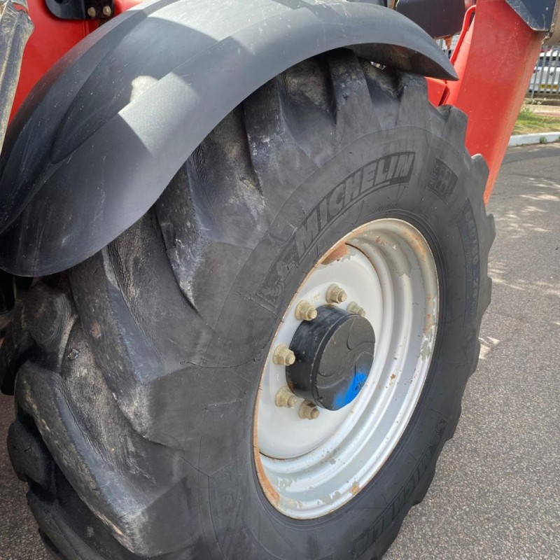 Телескопический погрузчик Manitou MT1840