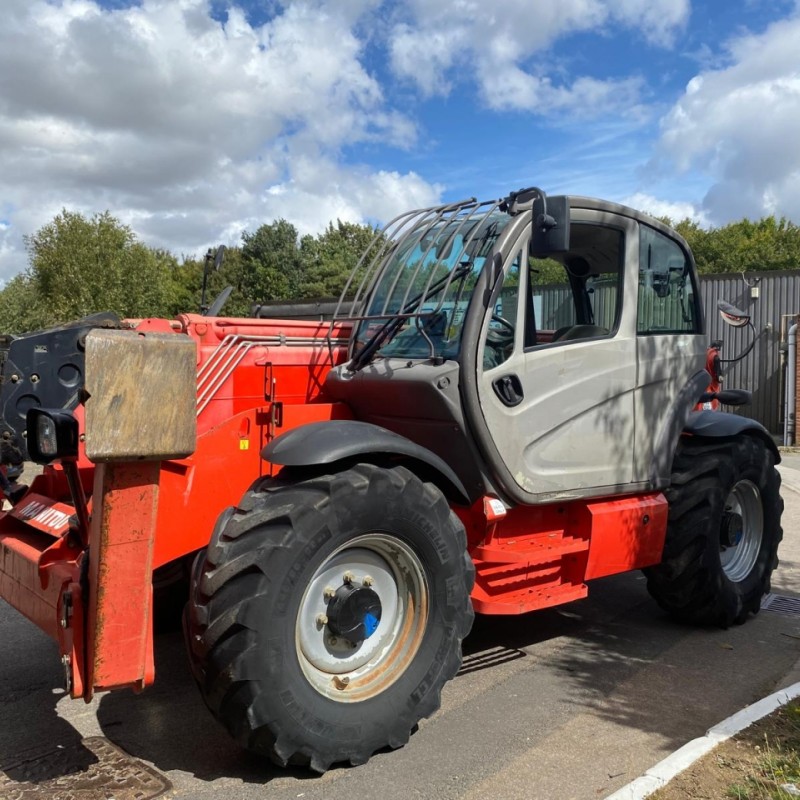 Телескопический погрузчик Manitou MT1840