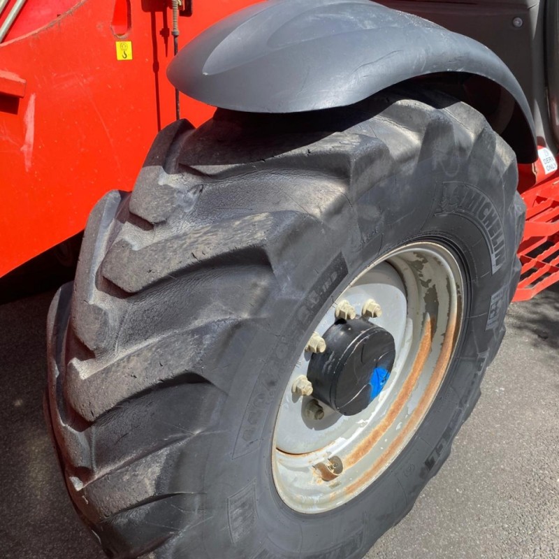 Телескопический погрузчик Manitou MT1840