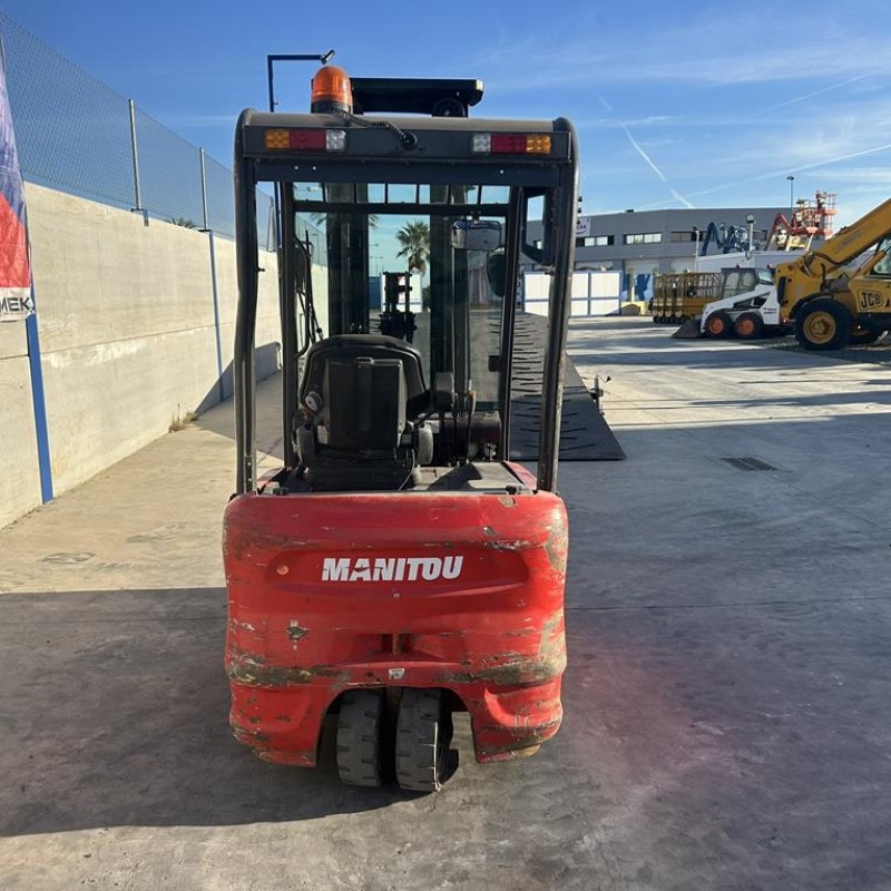 Maststapler Manitou ME 320