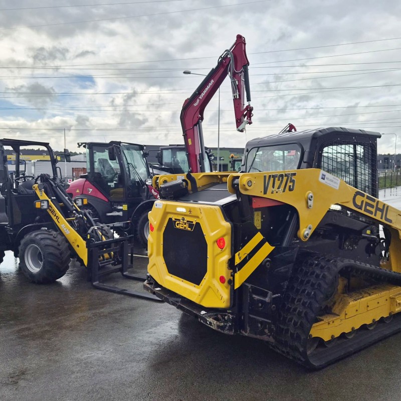 Track loader Gehl VT275