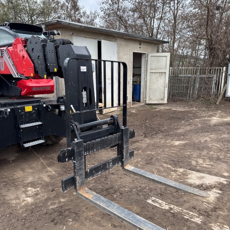 Telehandler Manitou MRT 2145 115