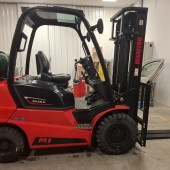 Chariot à mât Manitou MI25G