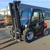 Masted forklift truck Manitou MC30-4