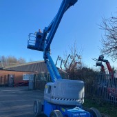 Plataforma elevatória Genie Z45-25 BI EN