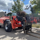Телескопический погрузчик Manitou MT1840