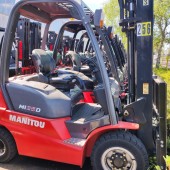 Chariot à mât Manitou MI 25 D