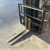 Maststapler Manitou ME 320