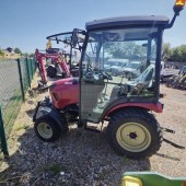 Warehouse equipment Yanmar Traktor SA424V-Q