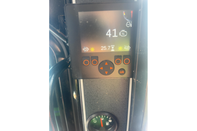 MAN1050TJ0D304258 3.png