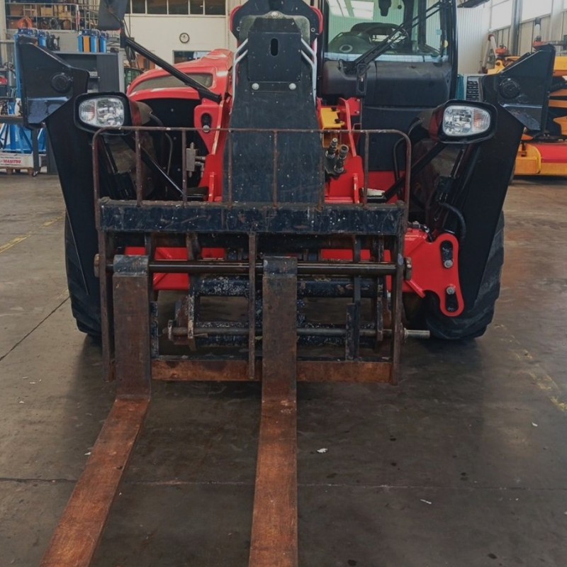 Telehandler Manitou MT 1440 easy ST5